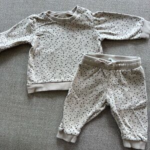H&M polka dot tan set